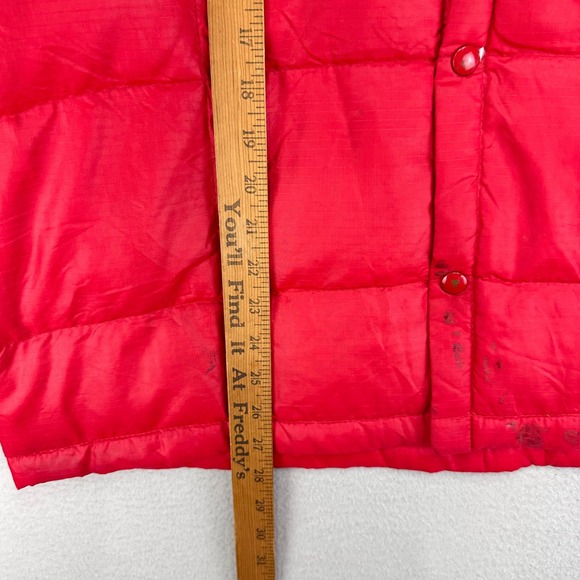 Vintage 70s Down Bomber Jacket Mens XL Red Quilted Snap Front Boxy Smokers Coat - Picture 8 of 8